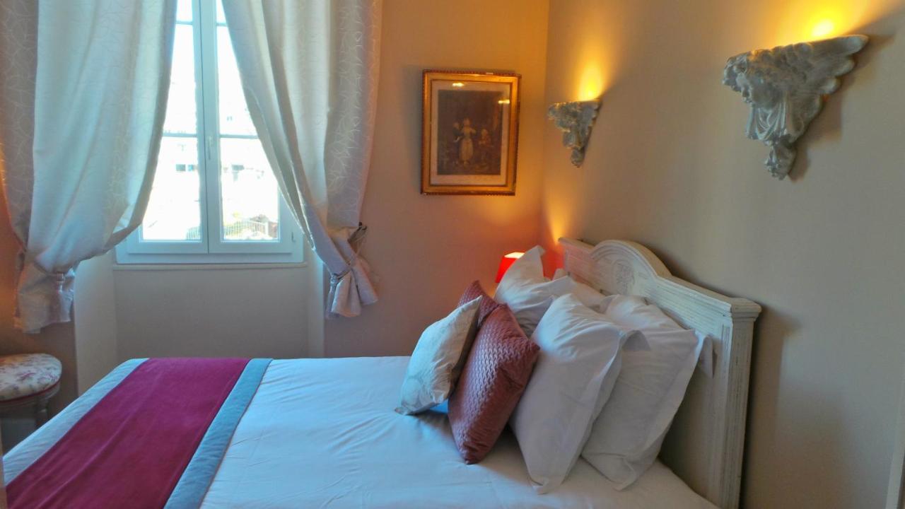 Hotel Relais Du Postillon Antibes Exterior photo
