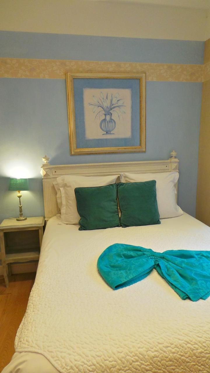 Hotel Relais Du Postillon Antibes Exterior photo